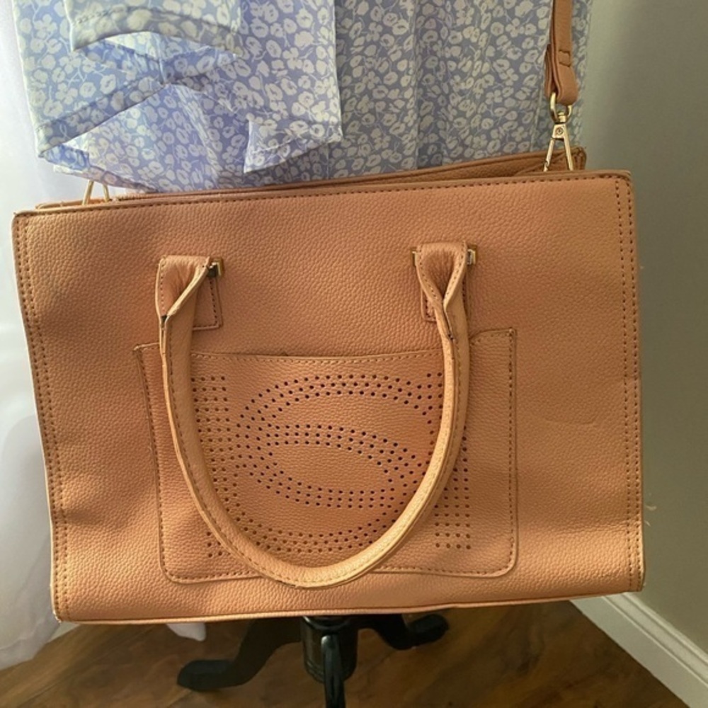 Bebe Elegant Peach Handbag